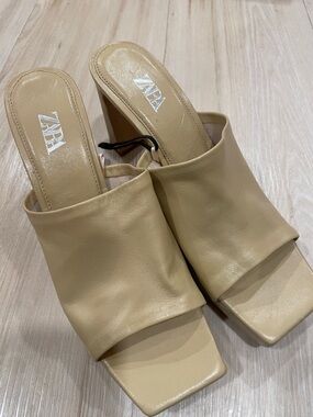 ZARA Cream Square-Toe Slide Mules - never worn!